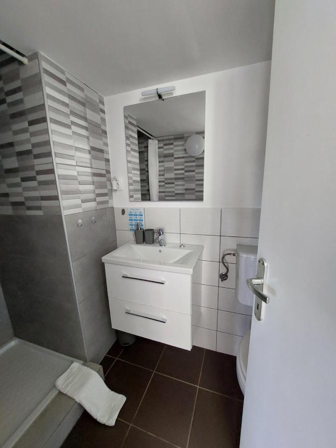Apartment Trubarjeva33, Near Ljubljana, Free Parking Velike Lasce Extérieur photo